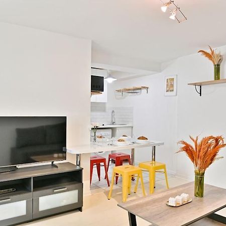 Appartement Proche Canal Saint Martin Parijs Buitenkant foto
