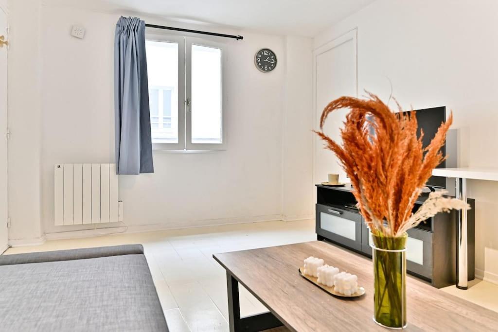 Appartement Proche Canal Saint Martin Parijs Buitenkant foto