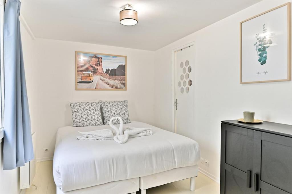 Appartement Proche Canal Saint Martin Parijs Buitenkant foto