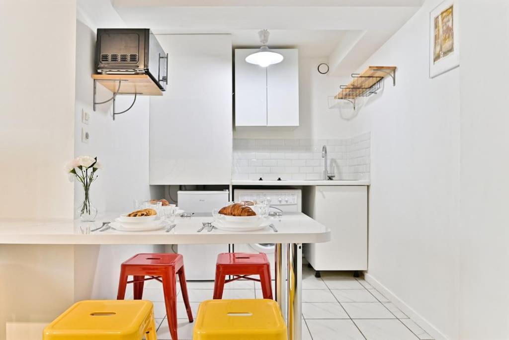 Appartement Proche Canal Saint Martin Parijs Buitenkant foto
